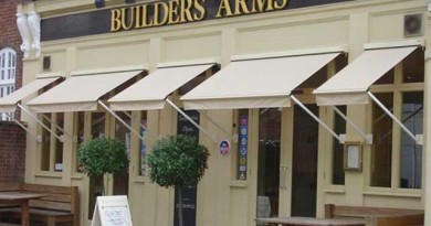 ロンドンのオススメ コージーなパブ「THE BUILDERS ARMS」